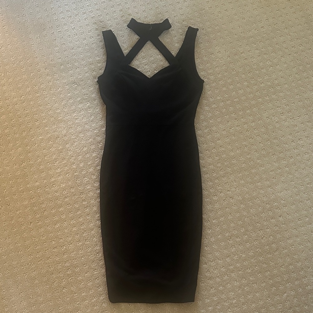 Elegant Black Sleeveless Dress